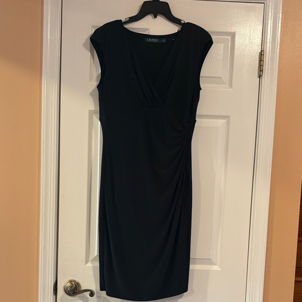 Lauren Ralph Lauren Black Cap-Sleeve V-Neck Midi Dress with Side Drape